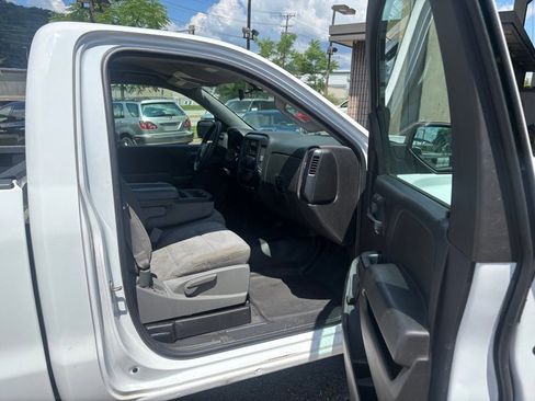 Used 2015 GMC Sierra 1500 2WD Regular Cab image 10