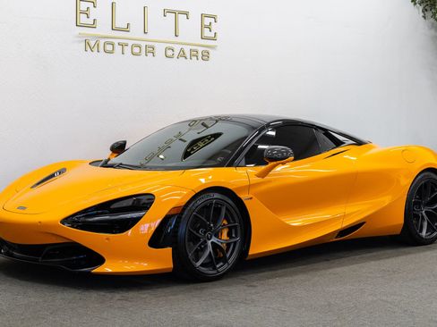 Used 2020 McLaren 720S Performance RWD image 21