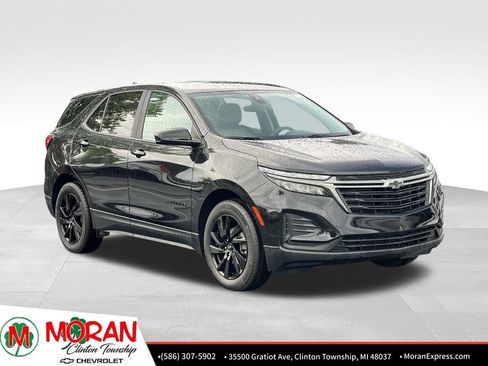 Certified 2024 Chevrolet Equinox LS w/ LS Convenience Package FWD image 9