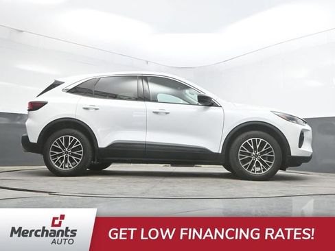 Used 2023 Ford Escape Active w/ Tech Pack #1 AWD/4WD image 48