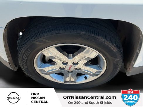 Used 2011 GMC Terrain SLT FWD image 9