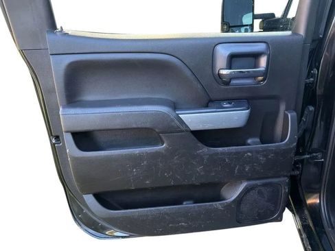 Used 2018 Chevrolet Silverado 2500 LT w/ Z71 Package, Off-Road AWD/4WD image 23
