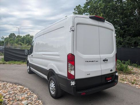 Used 2023 Ford Transit 250 Medium Roof AWD image 3