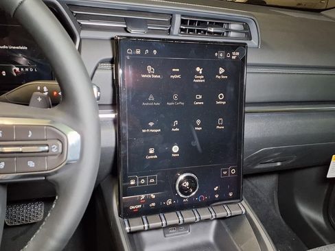 New 2026 GMC Terrain Elevation FWD image 18