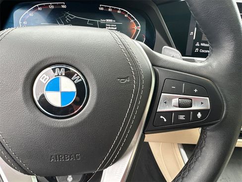 Used 2022 BMW X5 sDrive40i w/ Parking Assistance Package image 27