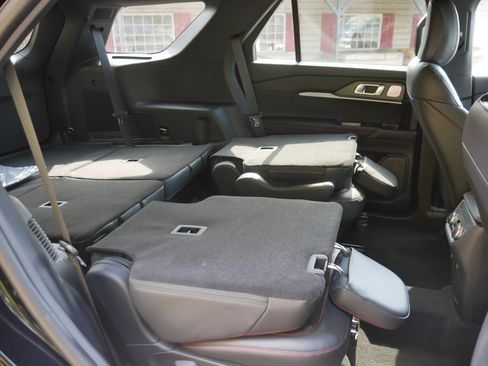 New 2025 Ford Explorer ST w/ Sun And Sound Package image 34