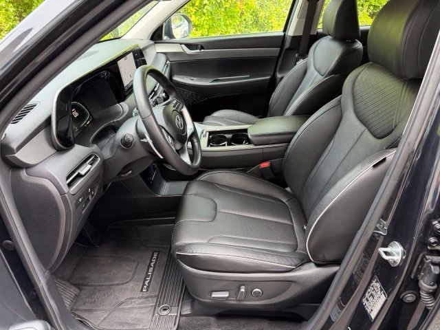 Used 2024 Hyundai Palisade SEL FWD image 14
