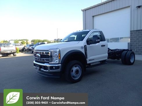 New 2025 Ford F550 4x4 Regular Cab Super Duty image 7