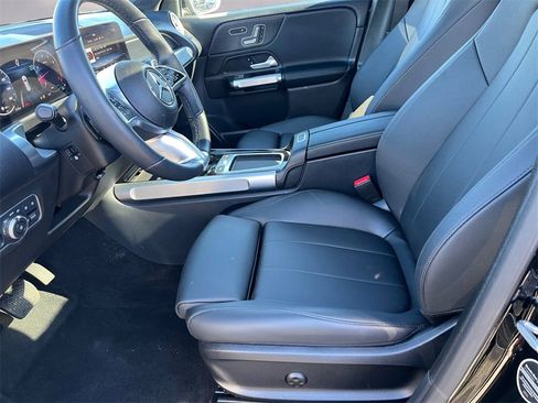 Certified 2025 Mercedes-Benz GLB 250 GLB 250 image 9