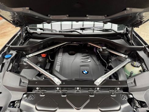 Used 2026 BMW X7 xDrive40i image 28