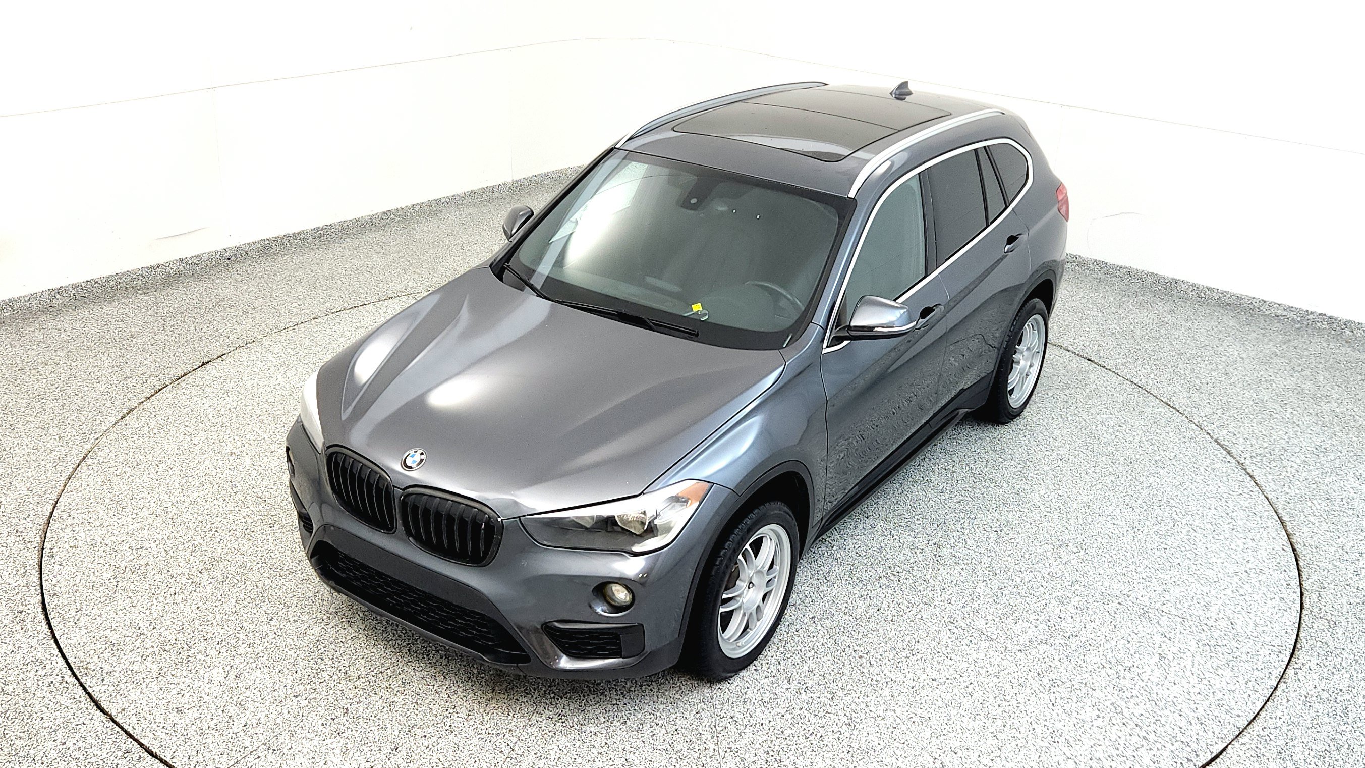 Used 2018 BMW X1 sDrive28i w/ Convenience Package FWD image 15