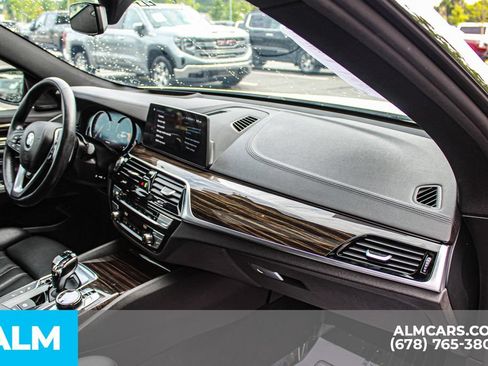 Used 2018 BMW 640i Gran Turismo xDrive AWD/4WD image 24
