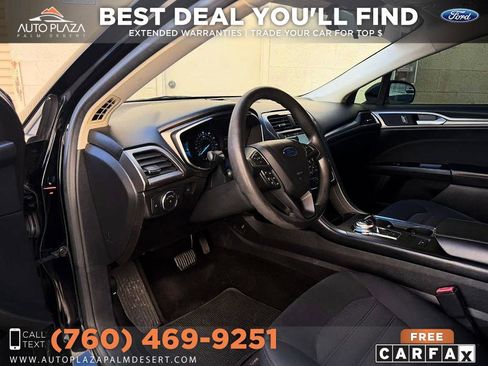 Used 2017 Ford Fusion SE w/ Fusion SE Technology Package FWD image 21