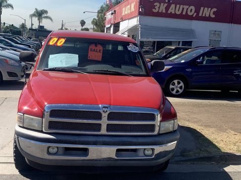 Used 2000 Dodge Ram 2500 Truck 2WD Quad Cab image 4