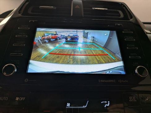 Used 2021 Toyota Prius Prime LE FWD image 19