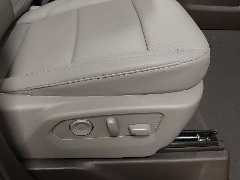 New 2026 Chevrolet Silverado 1500 LTZ w/ LTZ Premium Package image 28