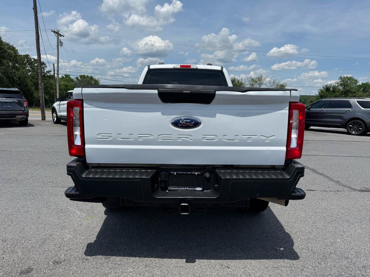 Used 2023 Ford F250 XL w/ XL Off-Road Package AWD/4WD image 5