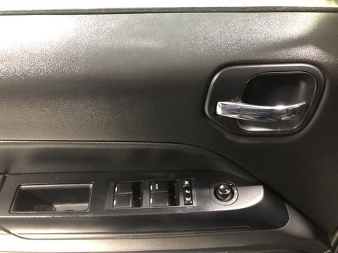 Used 2015 Jeep Patriot Sport w/ Power Value Group image 19