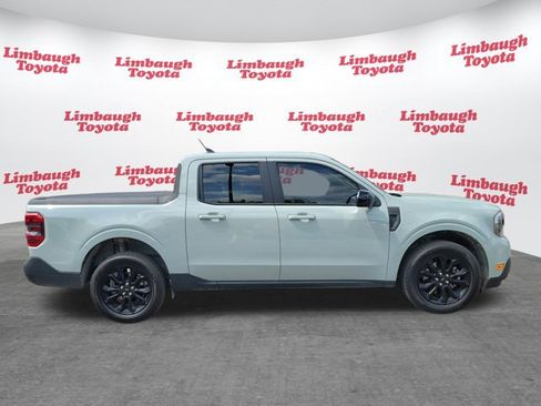 Used 2024 Ford Maverick Lariat w/ Black Appearance Package FWD image 2