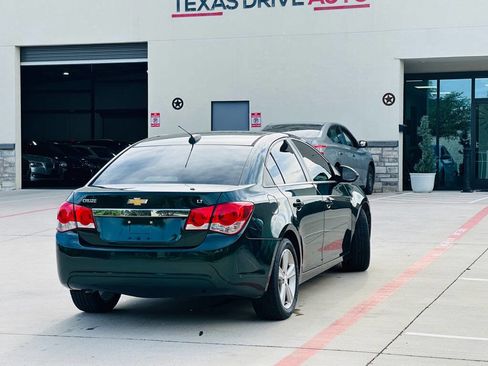 Used 2015 Chevrolet Cruze LT image 9