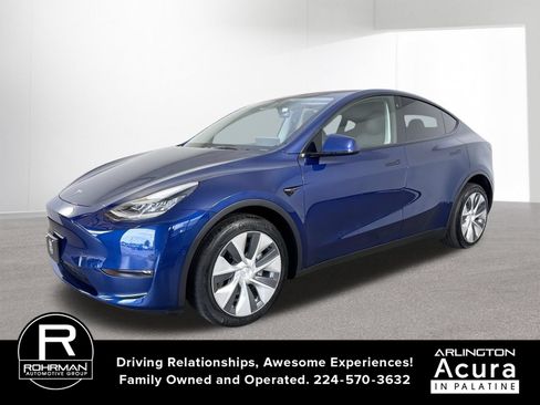 Used 2022 Tesla Model Y Long Range AWD/4WD image 1