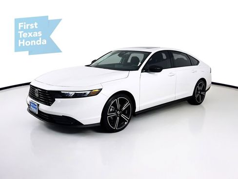 New 2026 Honda Accord SE image 3