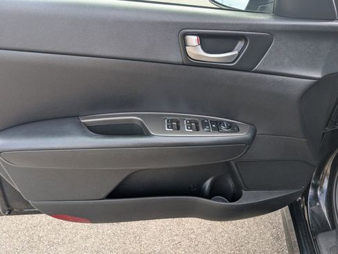 Used 2019 Kia Optima S image 13
