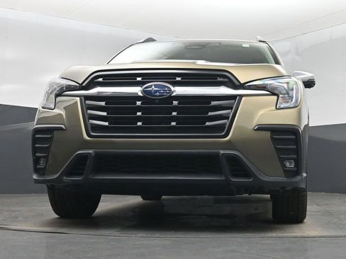 Used 2023 Subaru Ascent Limited w/ Technology Package AWD/4WD image 31