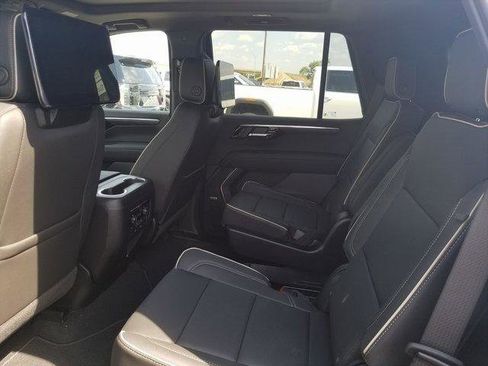 New 2025 Chevrolet Tahoe Premier image 11