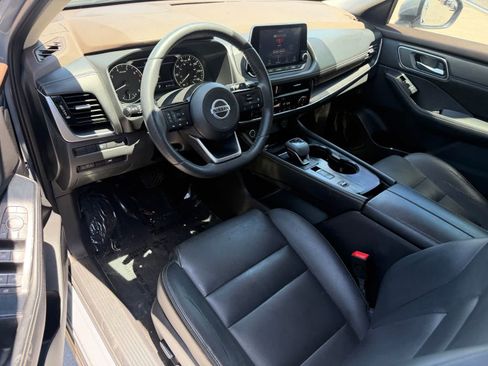 Certified 2021 Nissan Rogue SL FWD image 2