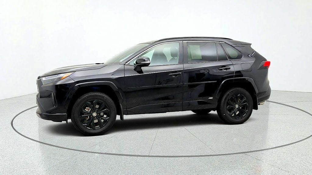 Used 2023 Toyota RAV4 SE w/ Convenience Package AWD/4WD image 8