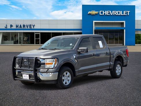 Used 2022 Ford F150 XLT AWD/4WD image 3