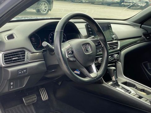 Used 2022 Honda Accord Sport image 10