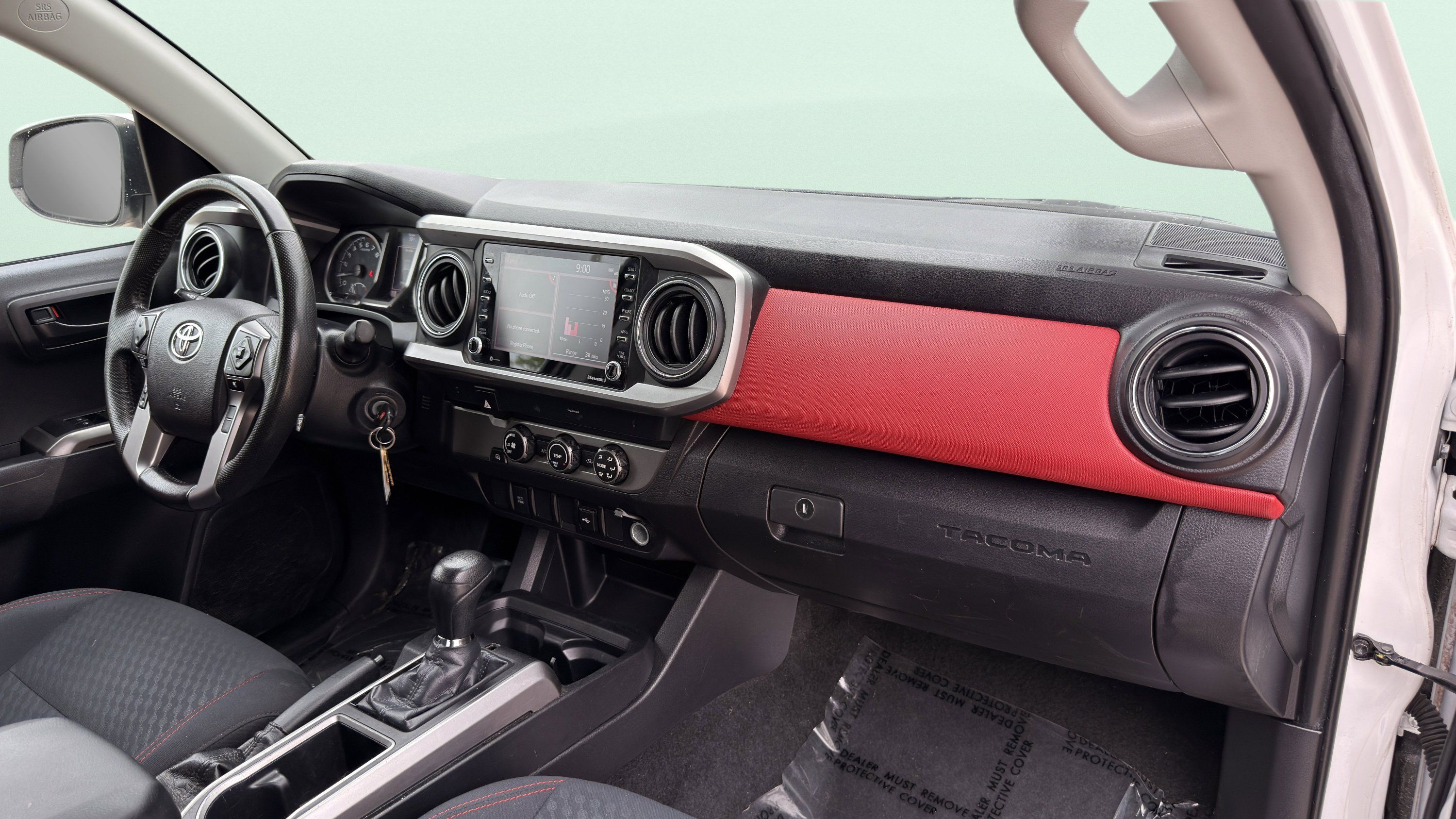 Used 2022 Toyota Tacoma SR5 RWD image 38