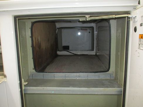 Used 2016 Ford F250 XL image 24