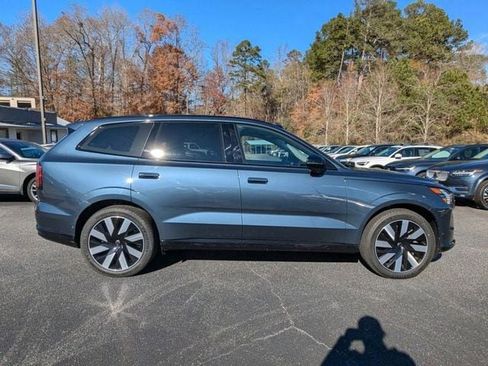 New 2025 Volvo EX90 Ultra image 4