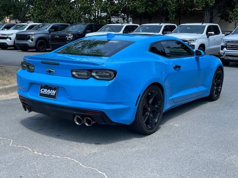 Used 2022 Chevrolet Camaro LT w/ RS Package RWD image 7