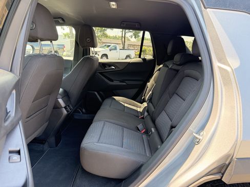 Used 2025 Chevrolet Equinox LT FWD image 27