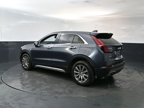 Used 2019 Cadillac XT4 Premium Luxury w/ Cold Weather Package AWD/4WD image 3