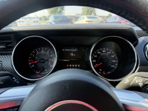 Used 2015 Ford Mustang Coupe RWD image 12