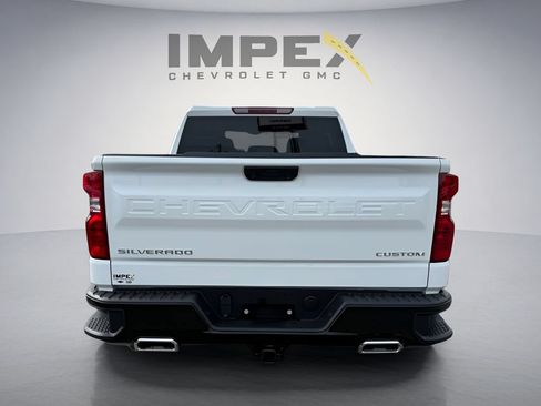 New 2026 Chevrolet Silverado 1500 Custom Trail Boss AWD/4WD image 4