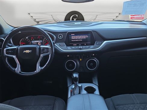Used 2019 Chevrolet Blazer LT image 11