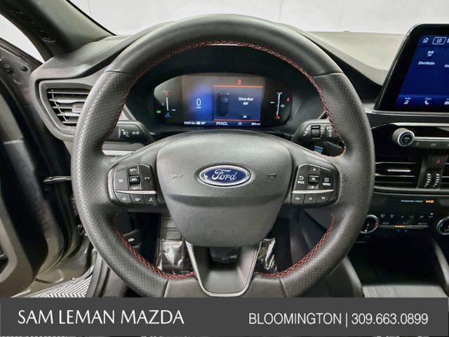 Used 2025 Ford Escape ST-Line FWD image 15