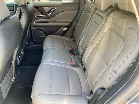 New 2026 Lincoln Corsair Premiere image 14