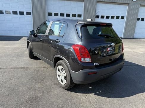 Used 2015 Chevrolet Trax LS w/ LPO, Protection Package FWD image 29