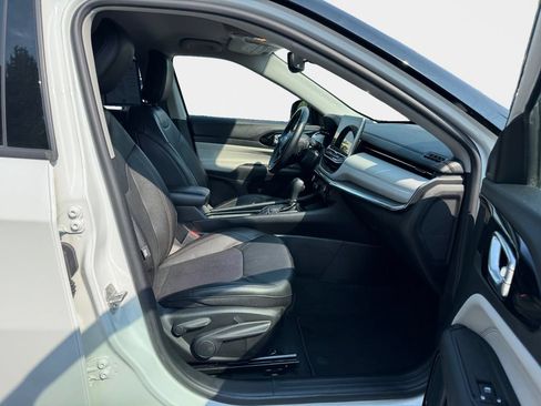 Used 2022 Jeep Compass Limited AWD/4WD image 19