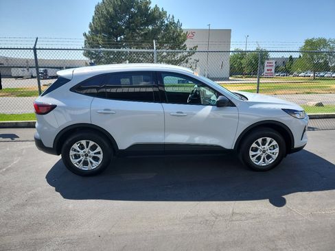 Used 2025 Ford Escape Active w/ Cold Weather Package AWD/4WD image 29