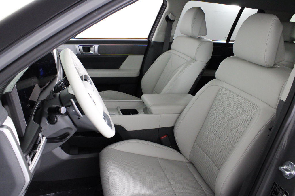 Certified 2026 Hyundai Santa Fe SEL FWD image 21