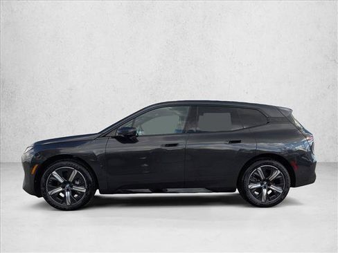 Used 2026 BMW iX xDrive60 w/ Premium Package AWD/4WD image 5