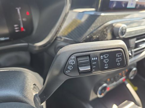 Used 2024 Ford Escape ST-Line AWD/4WD image 42